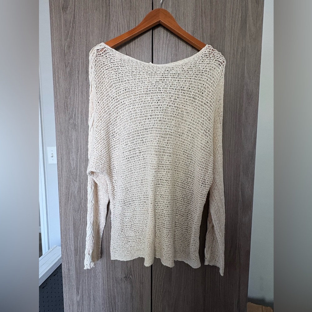 EE:Some pullover blouse